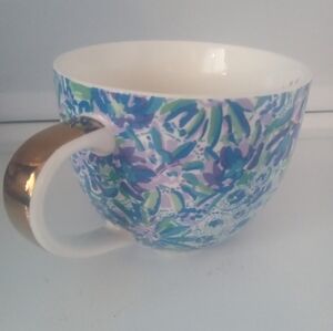 Lily Pulitzer High Manetenance. Hidden Lion Face In The Floral pattern